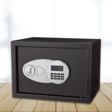 AmazonBasics Security Safe