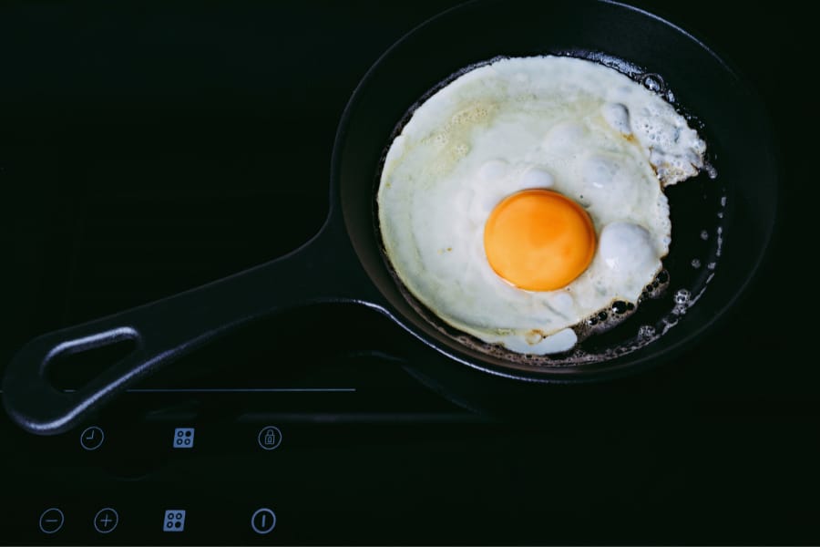 cast iron cookware on induction