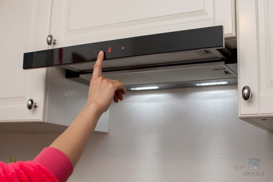 Ductless Chimney in modular kitchen