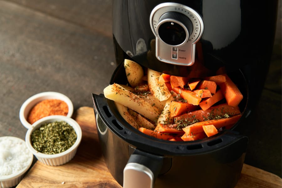 potato fries fried in an air fryer